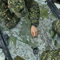 Maskpol-Combat-CP-01-Mapa-zdjecie-prezentacyjne-w-terenie.jpg