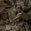 m-tac-ladownica-na-staze-elatyczna-z-rzepem-gen-iii-multicam.jpg