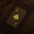 m-tac-naszywka-ace-of-spades-laser-cut-fluor-karta-coyote-gid-1.jpg