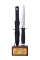 military-knives-ekspozytor-na-noz-wz-98-na-prezent-drewniany-1.jpeg