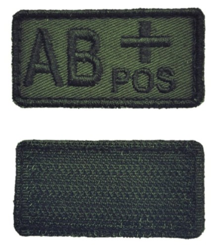 plakietka-grupa-krwi-na-rzep-AB+-positive-olive.jpg