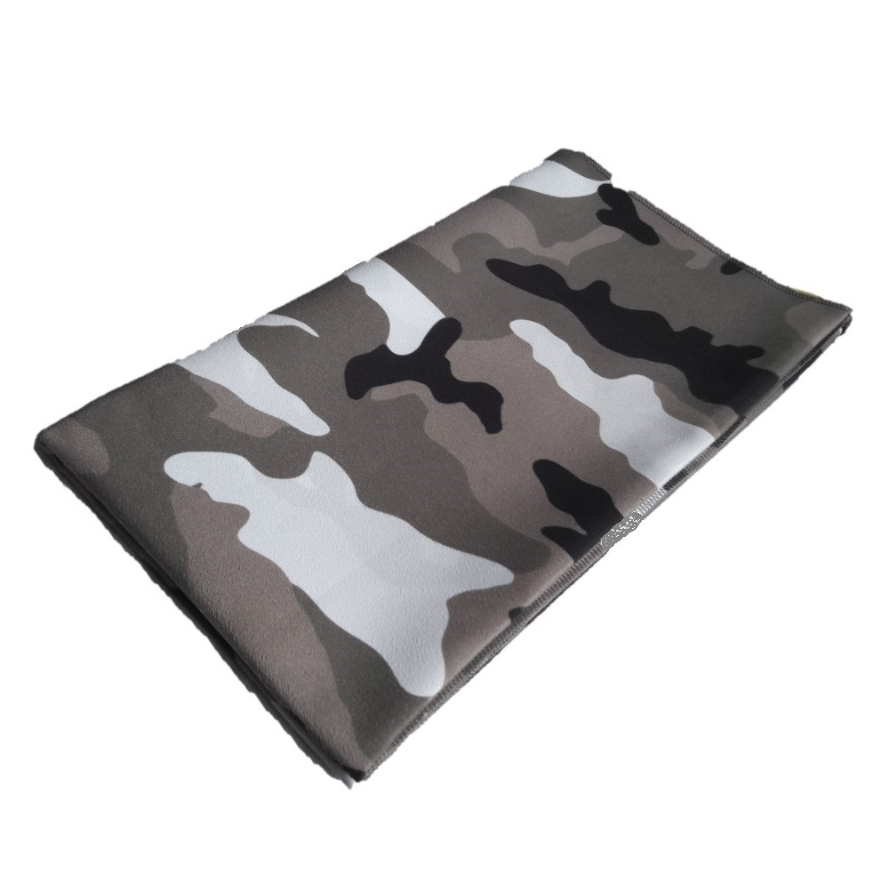 Szykoschnący-ręcznik-z-mikrofibry-lekki-urban-camo